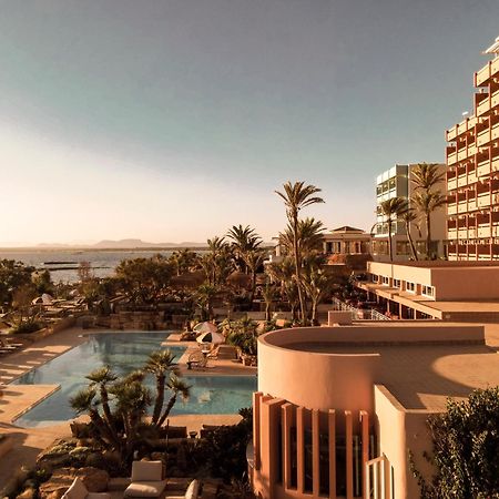 Bikini Island & Mountain Hotel Es Trenc -Adults Only- Colonia de Sant Jordi Exterior photo