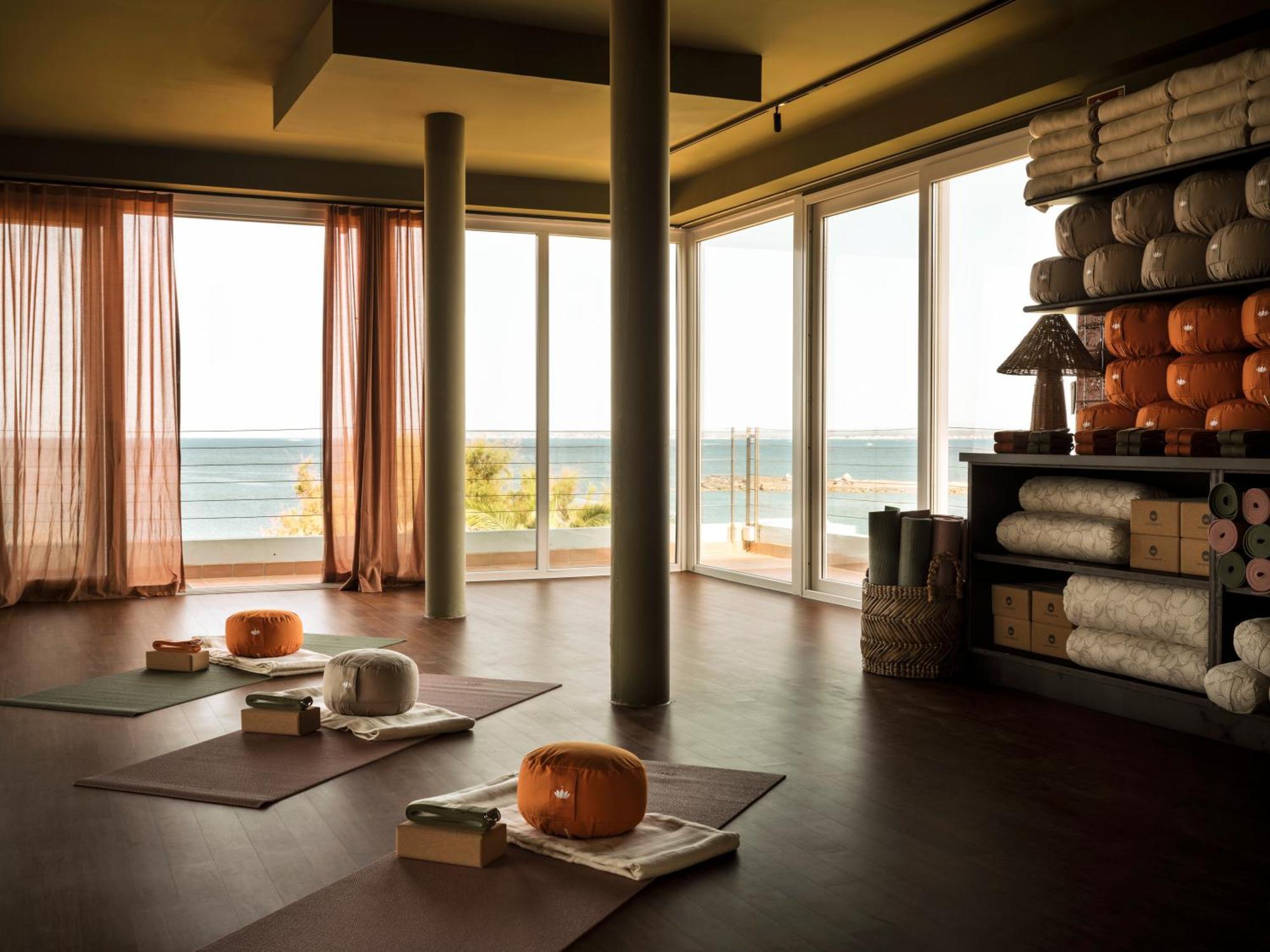 Bikini Island & Mountain Hotel Es Trenc -Adults Only- Colonia de Sant Jordi Exterior photo